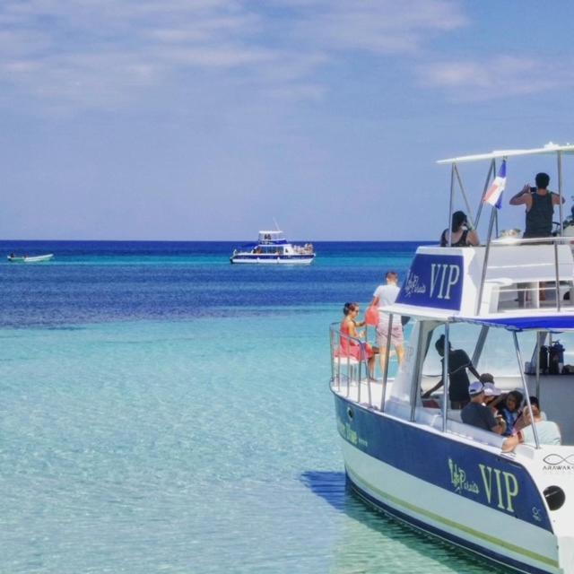 Hotel Sand Bay ปุนตารูเซีย ภายนอก รูปภาพ