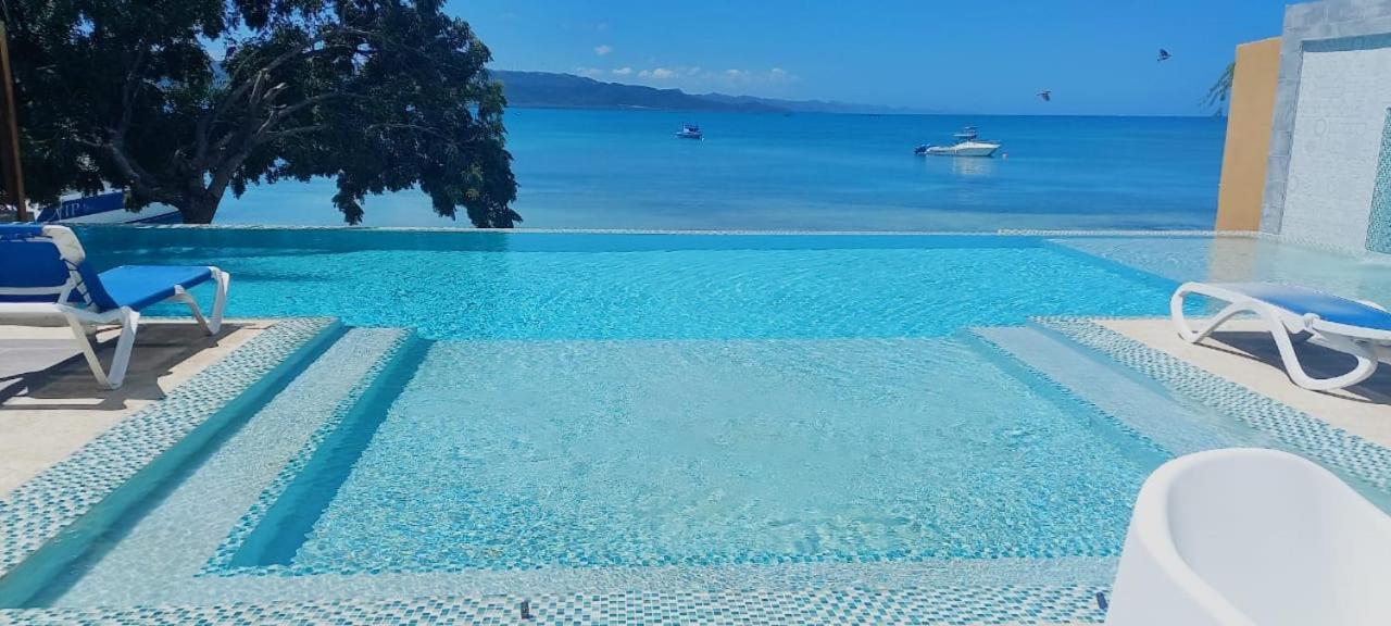 Hotel Sand Bay ปุนตารูเซีย ภายนอก รูปภาพ